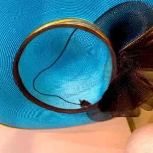 Unbranded | Accessories | Beautiful Caribbean Blue Church  display picture 1
